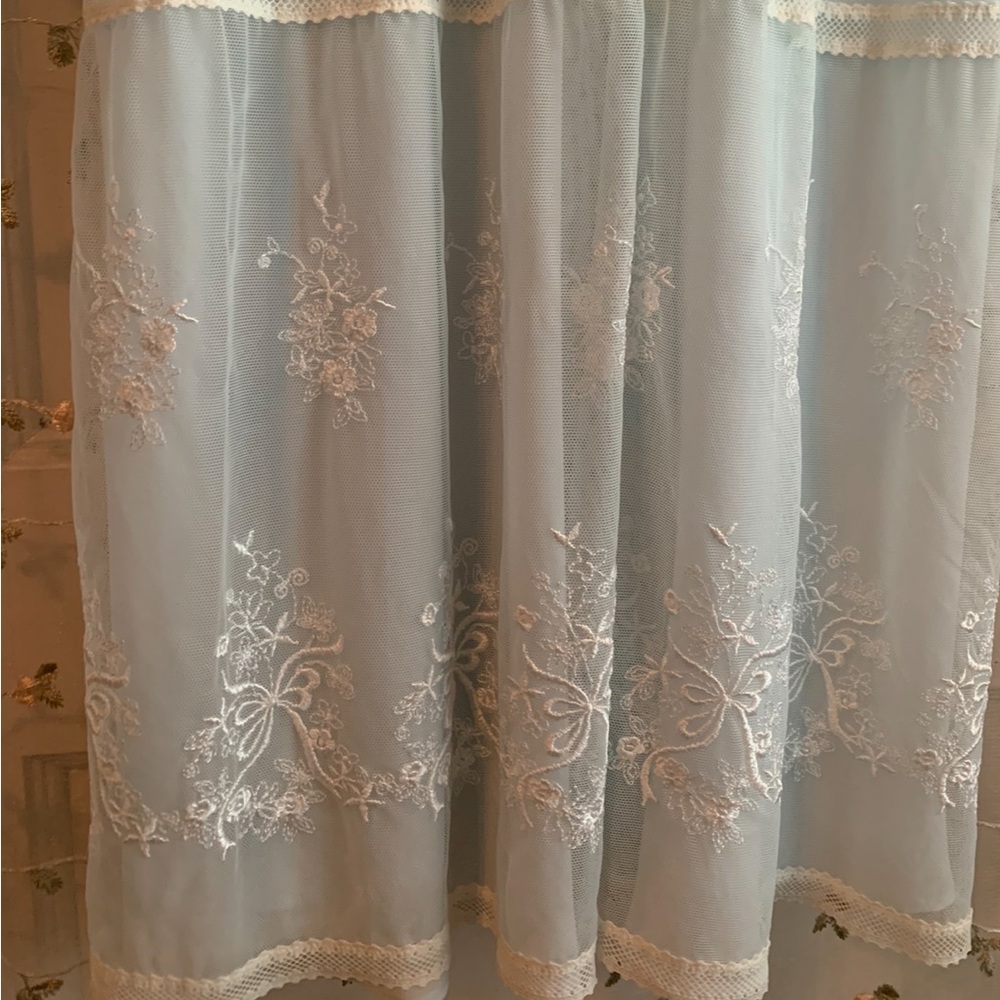 vintage oscar de la renta light blue sheer chemise - Picture 3 of 6
